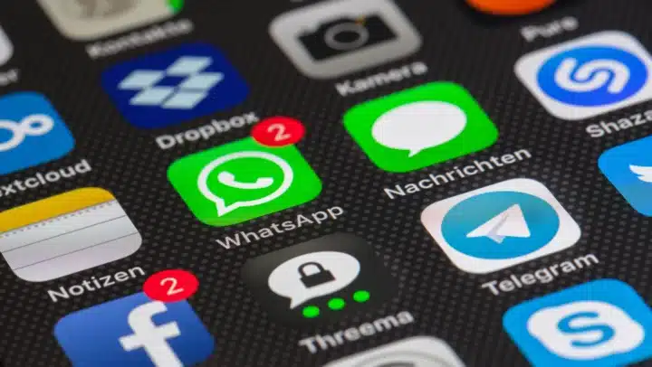 Redes sociales y educación: ¿aliadas o enemigas en el aula?